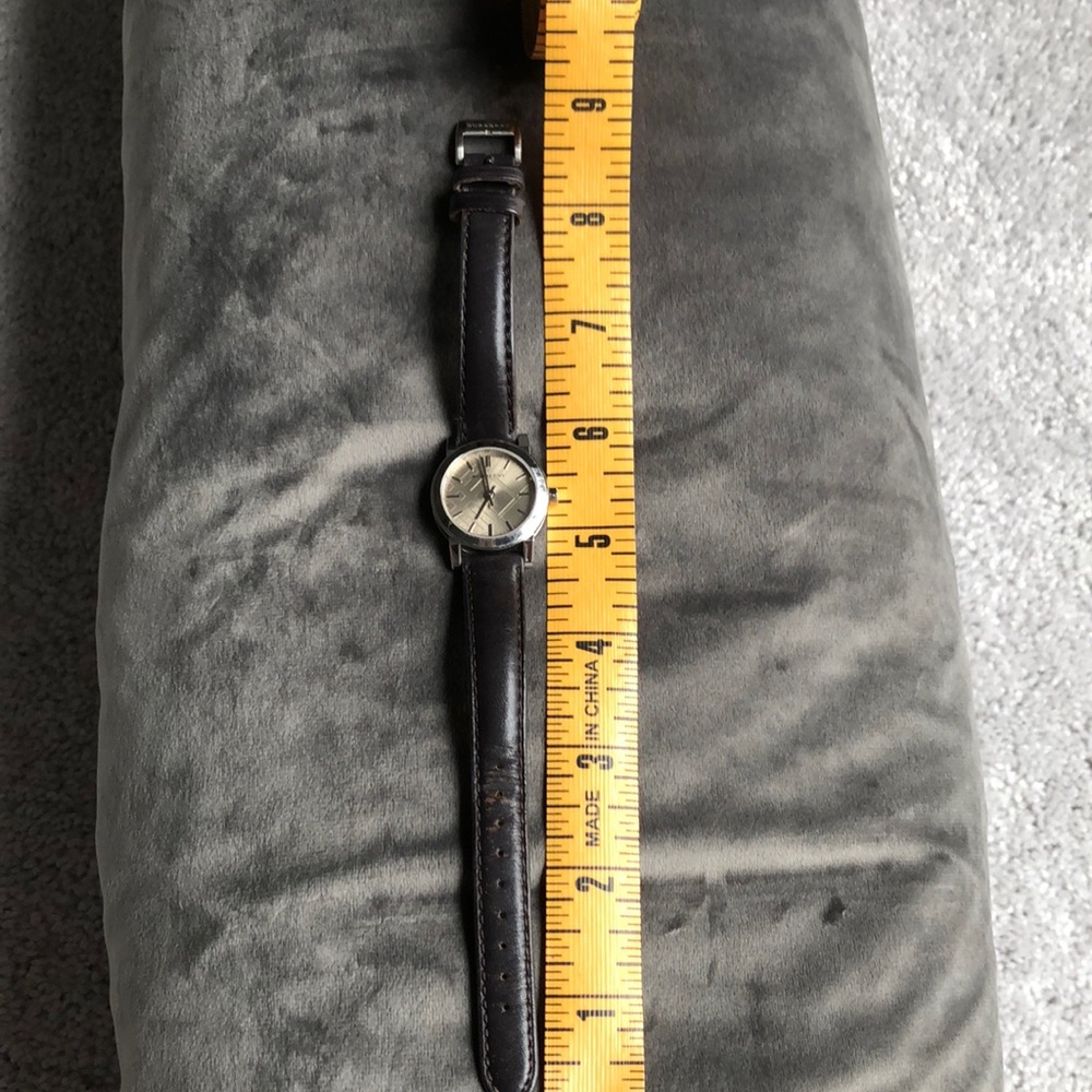 Burberry watch, dark brown original leather band - Picture 7 of 13
